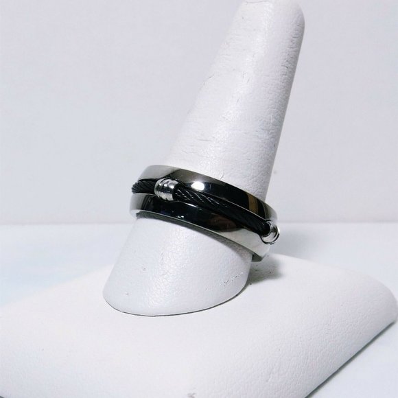 Amazing & Unique Titanium Band With Carbon Fiber Cable Accent Band NWT - Picture 2 of 5